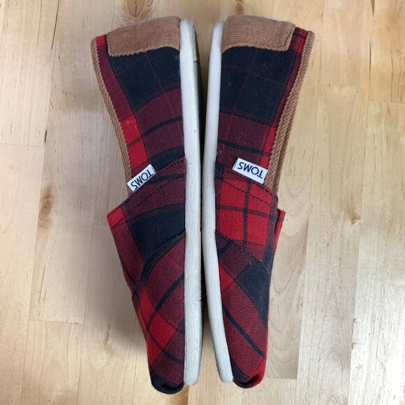 TOMS Red and Black Plaid Woven Women's Classics - Size 8 - Picture 4 of 6